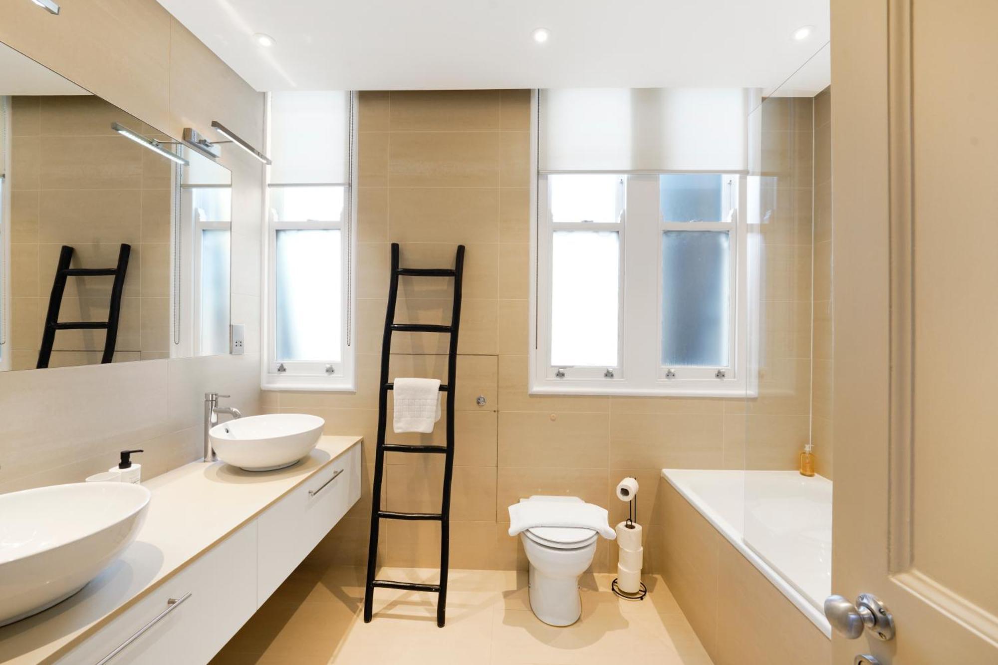 Spacious And Modern 4 Beds Home In Kensington Londres Exterior foto